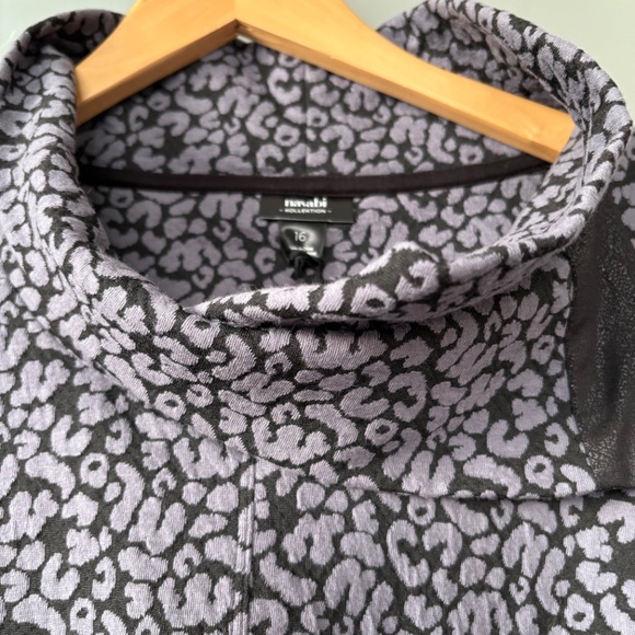 Modern tunic with blue/grey and black pattern size 16W - Picture 3 of 13